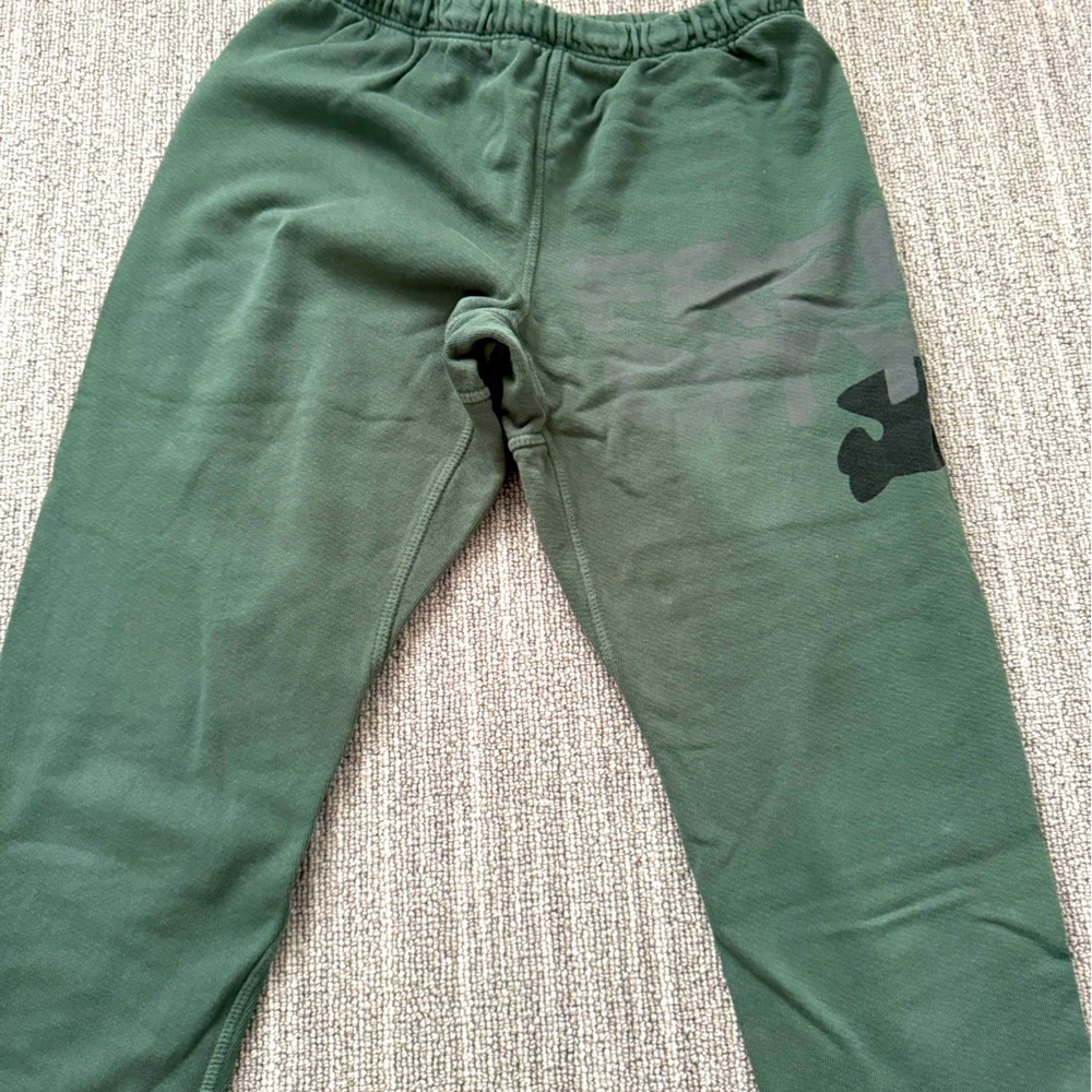 Free city sweatpants, Size small, army green